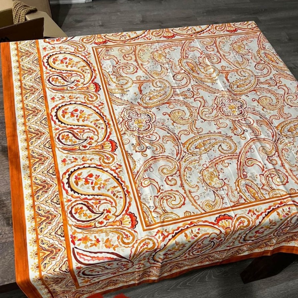 54”x54” square table cloth